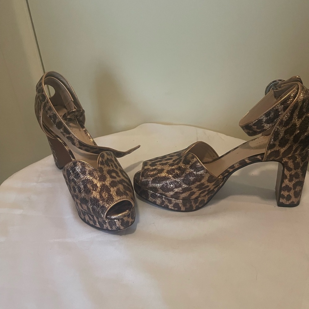 ❤️‍🔥SOLD❤️‍🔥♠️ Kate spade Perry Leopard Print Platform Heels - Picture 3 of 6